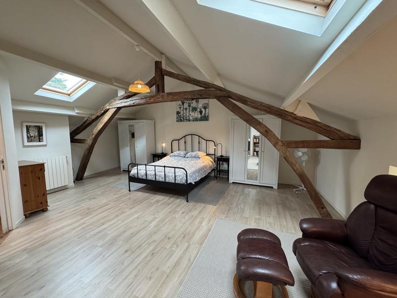 Maison ancienne - 284 m² - 8 pièces