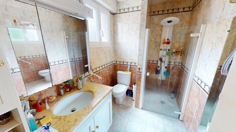 Maison ancienne - 170 m² - 5 pièces