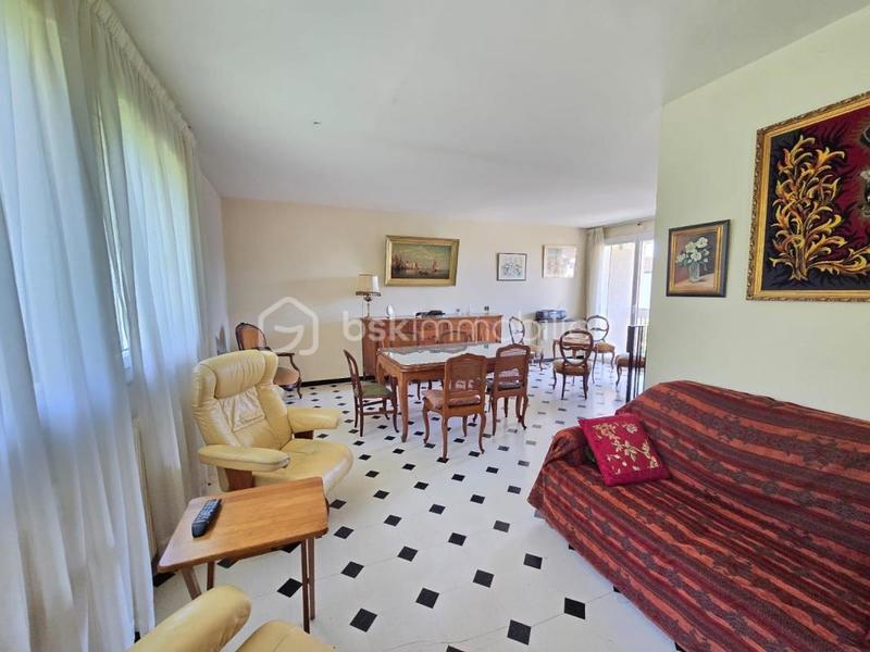 Maison - 160 m² - 7 pièces