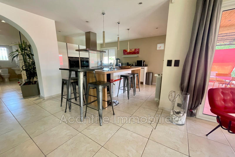 Maison - 194 m² - 5 pièces