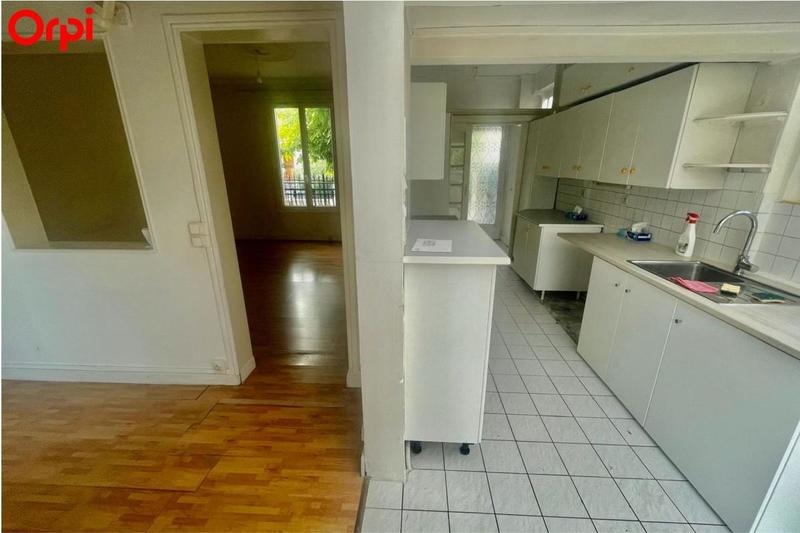 Maison - 74 m² - 5 pièces