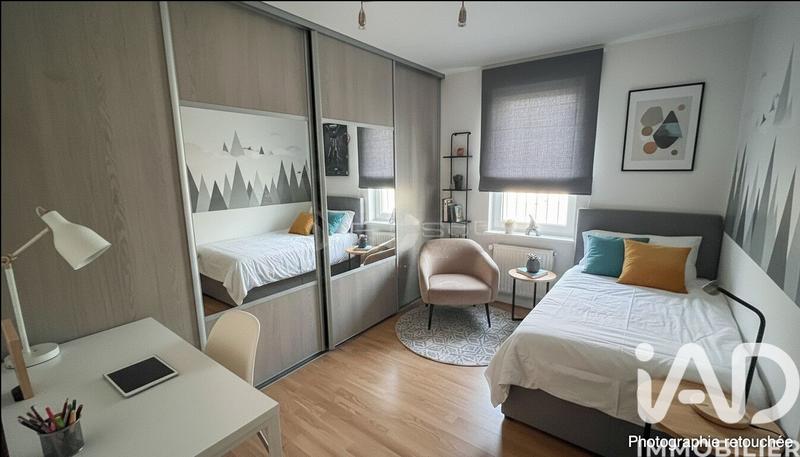 Maison - 91 m² - 5 pièces