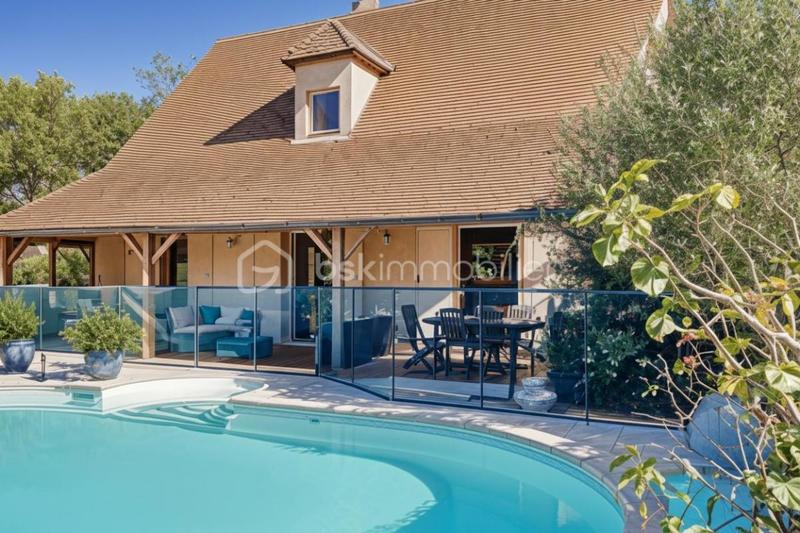 Maison - 143 m² - 6 pièces