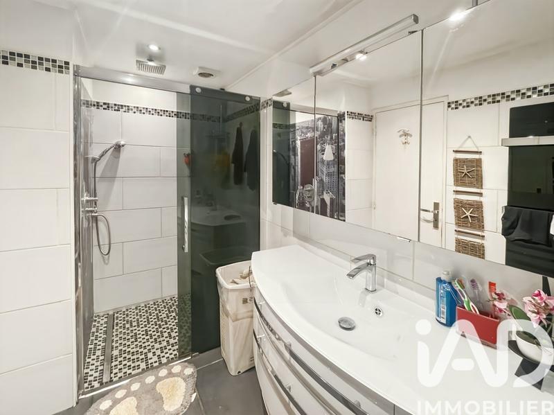 Maison - 130 m² - 8 pièces