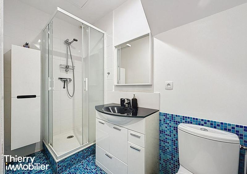 Immeuble - 103 m² - 4 pièces