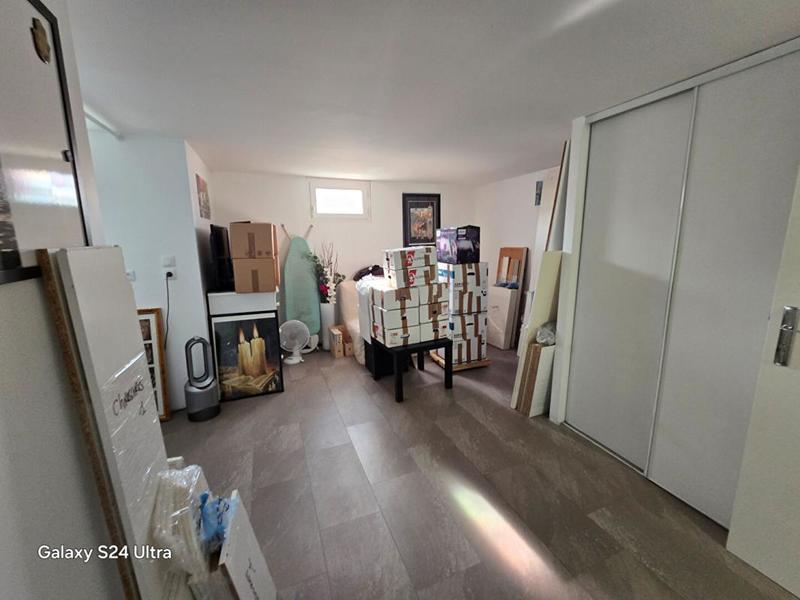 Parking / Garage - 40 m²