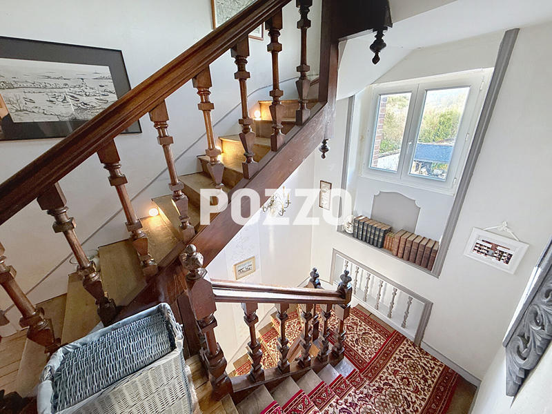 Maison bourgeoise - 337 m² - 12 pièces