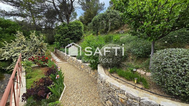 Maison - 115 m² - 4 pièces