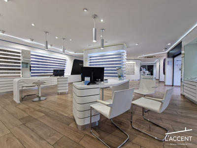 Local commercial - 206 m² - 5 pièces