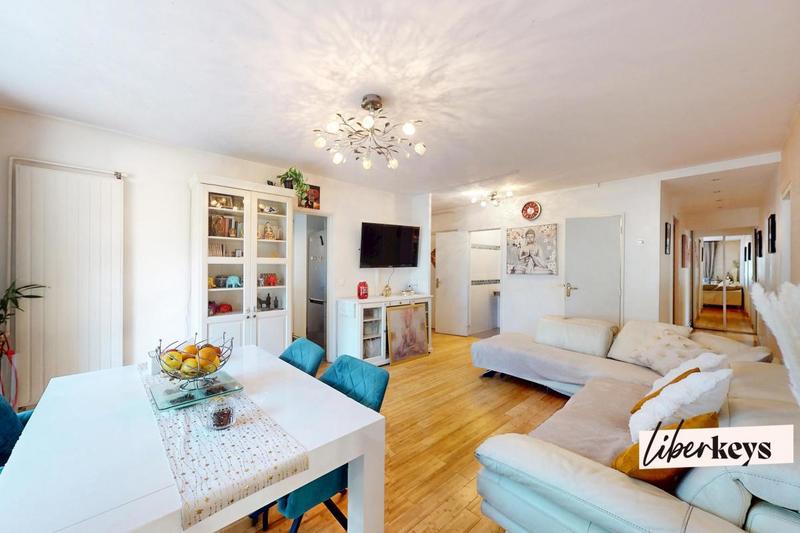 Appartement - 91 m² - 5 pièces