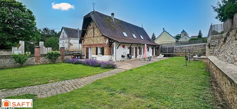 Maison - 218 m² - 6 pièces