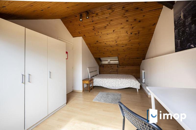 Duplex - 91 m² - 5 pièces