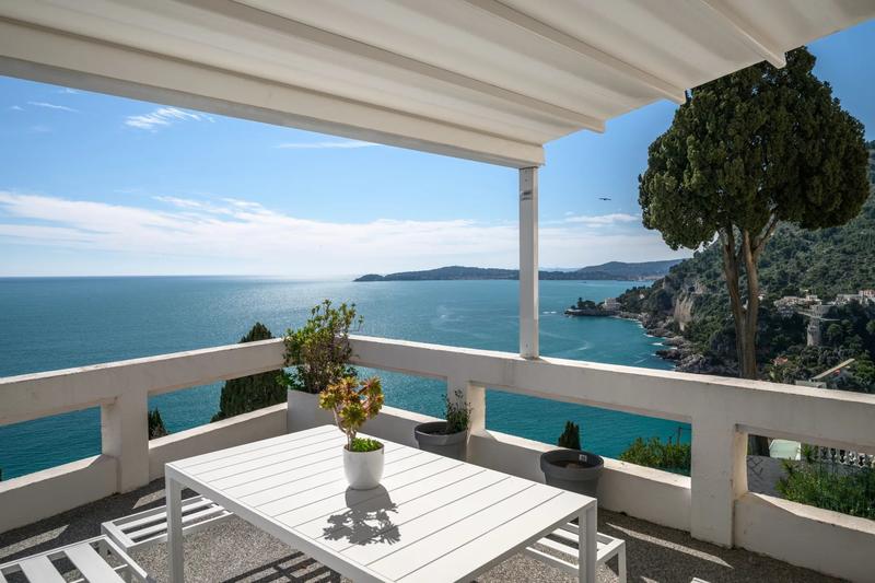 Appartement - 170 m² - 6 pièces