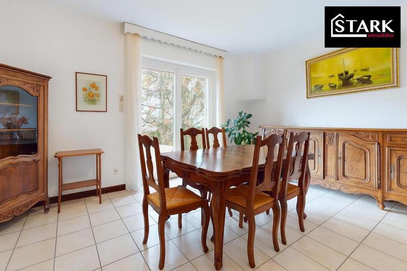 Maison - 170 m² - 7 pièces