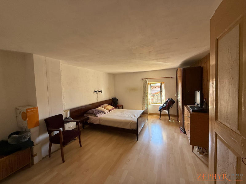 Maison ancienne - 100 m² - 3 pièces