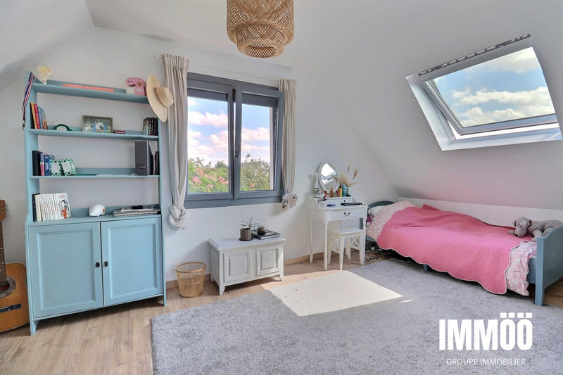 Maison - 168 m² - 6 pièces