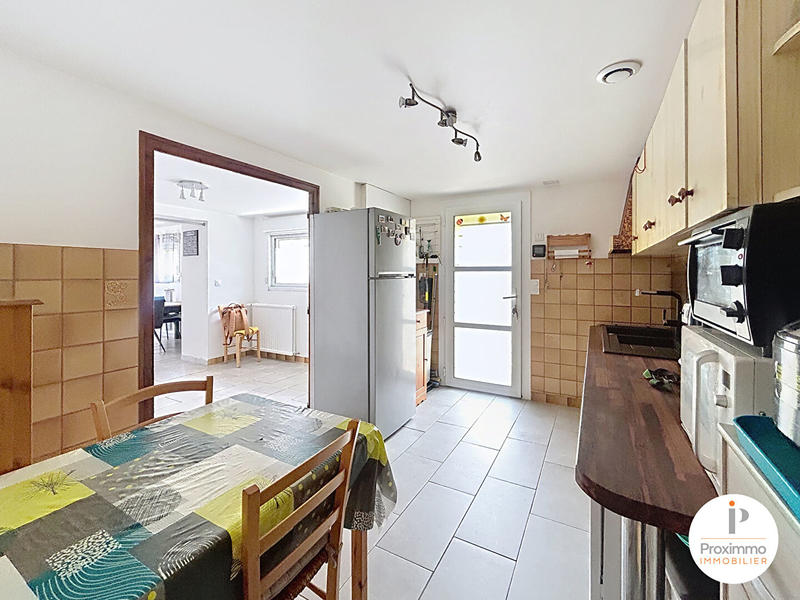 Maison - 105 m² - 5 pièces