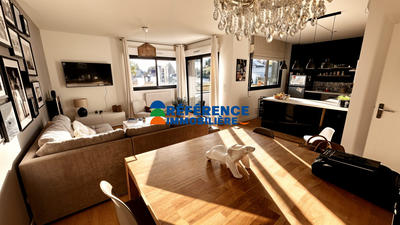 Appartement - 79 m² - 3 pièces