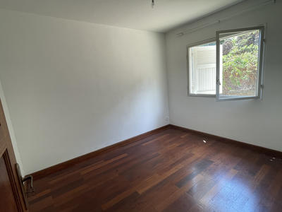 Appartement - 94 m² - 4 pièces