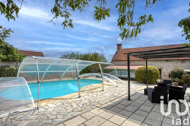 Maison - 550 m² - 20 pièces