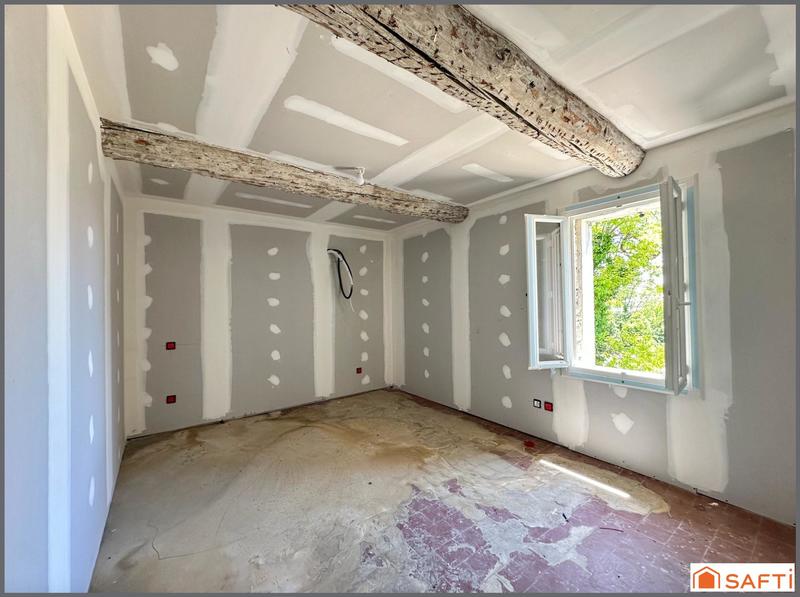 Maison - 160 m² - 6 pièces