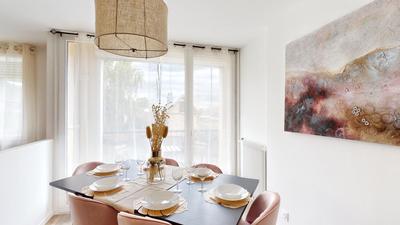 Appartement - 100 m² - 6 pièces