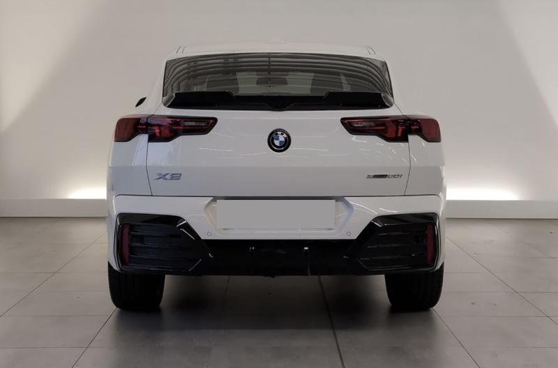 Bmw X2 sDrive 20i m-Sport Pro 170 / Attache Remorque Caméra 360° Affichage Tete Haute Coffre Elec Regulateur de Distance