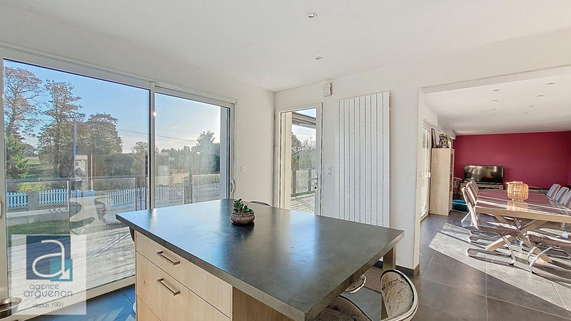 Maison - 140 m² - 7 pièces