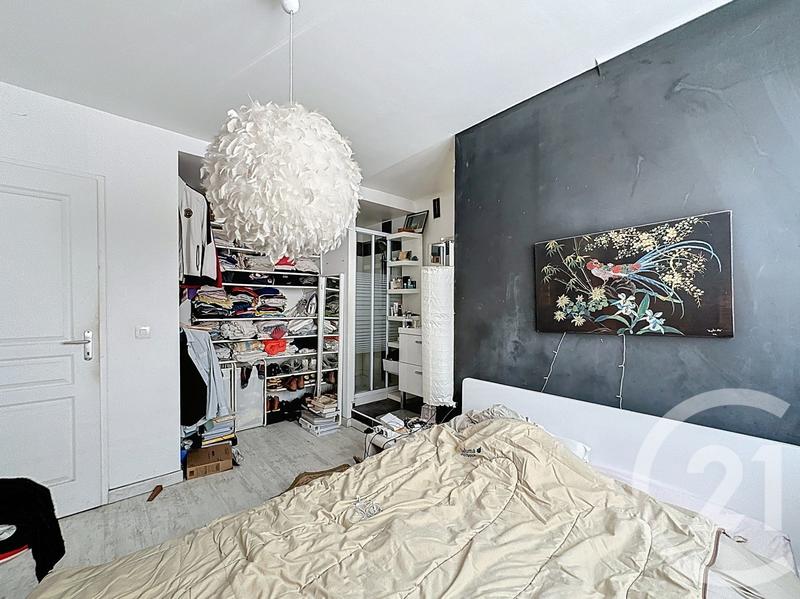 Appartement - 79 m² - 4 pièces