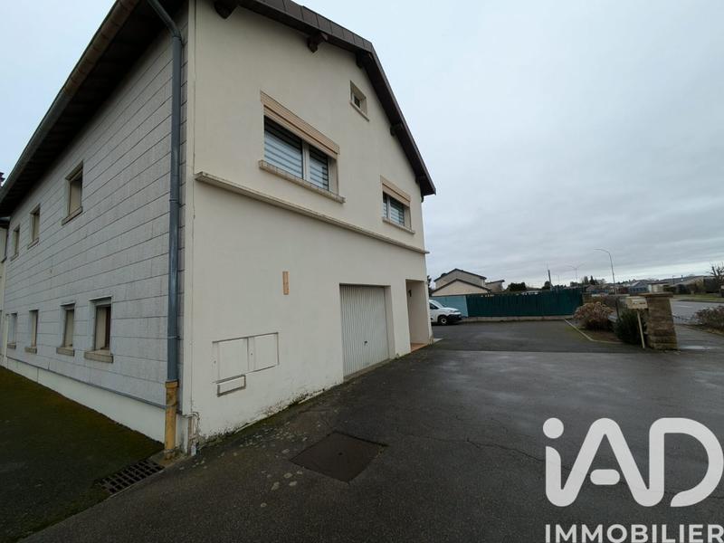 Maison - 161 m² - 8 pièces