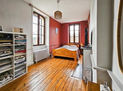 Maison ancienne - 180 m² - 6 pièces