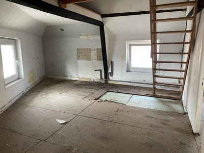 Maison - 350 m² - 15 pièces