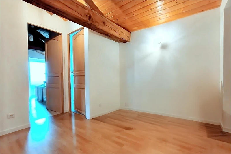 Maison - 152 m² - 6 pièces