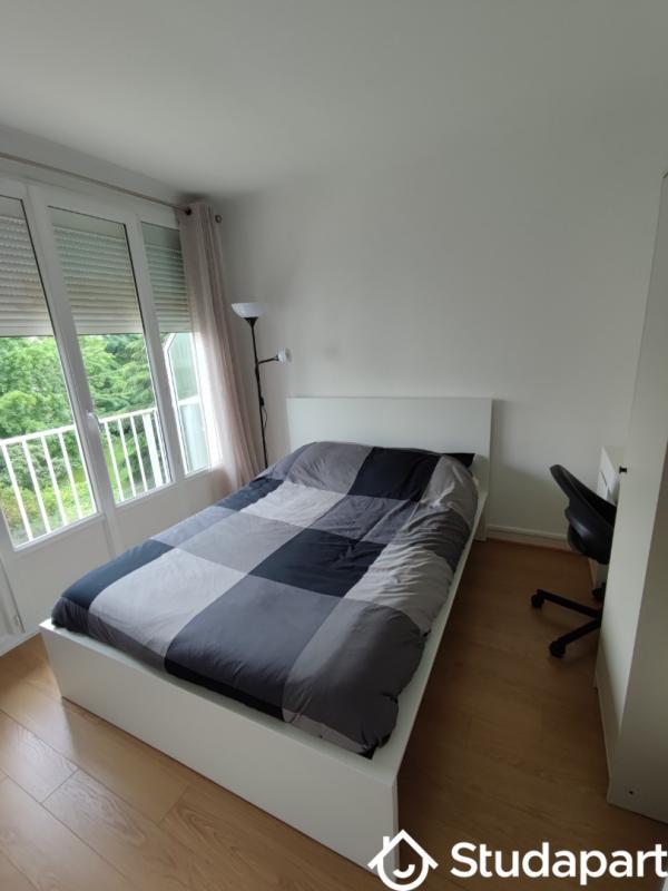 Chambre - 9 m² - 1 pièce