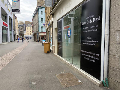 Local commercial - 77 m² - 3 pièces