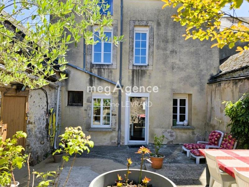 Maison - 191 m² - 8 pièces