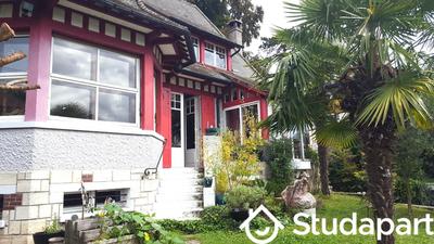 Chambre - 14 m² - 1 pièce