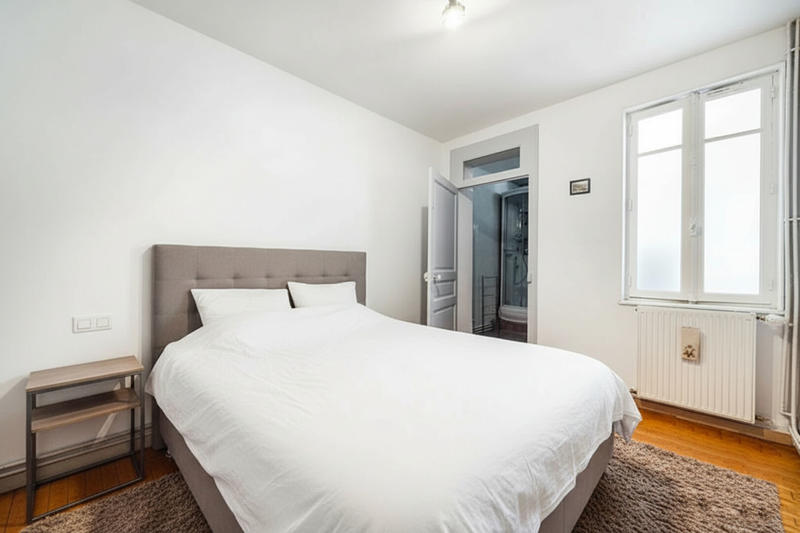 Maison - 229 m² - 11 pièces