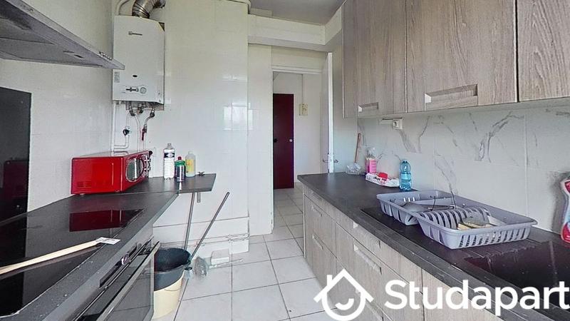 Chambre - 72 m² - 1 pièce