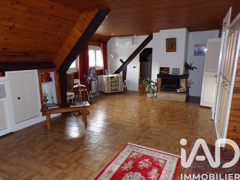 Maison - 143 m² - 5 pièces