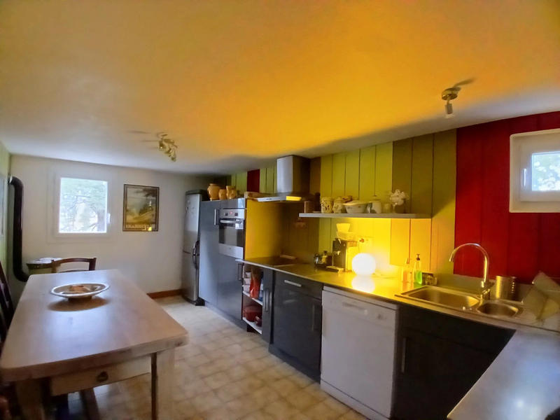 Maison - 97 m² - 5 pièces