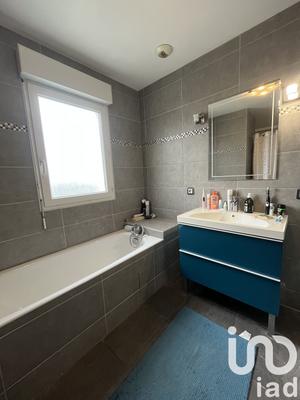 Maison - 88 m² - 4 pièces