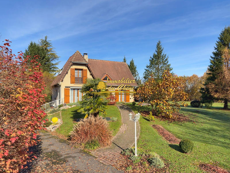 Maison - 120 m² - 7 pièces