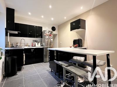 Maison - 61 m² - 3 pièces