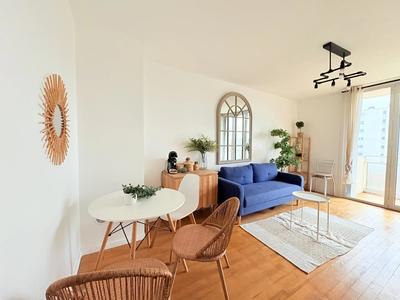 Appartement - 65 m² - 4 pièces