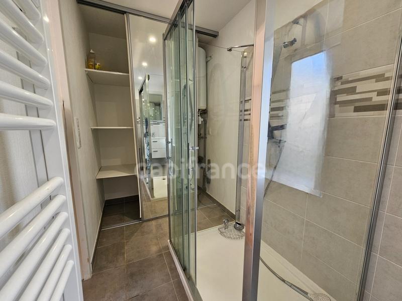 Immeuble - 240 m² - 12 pièces