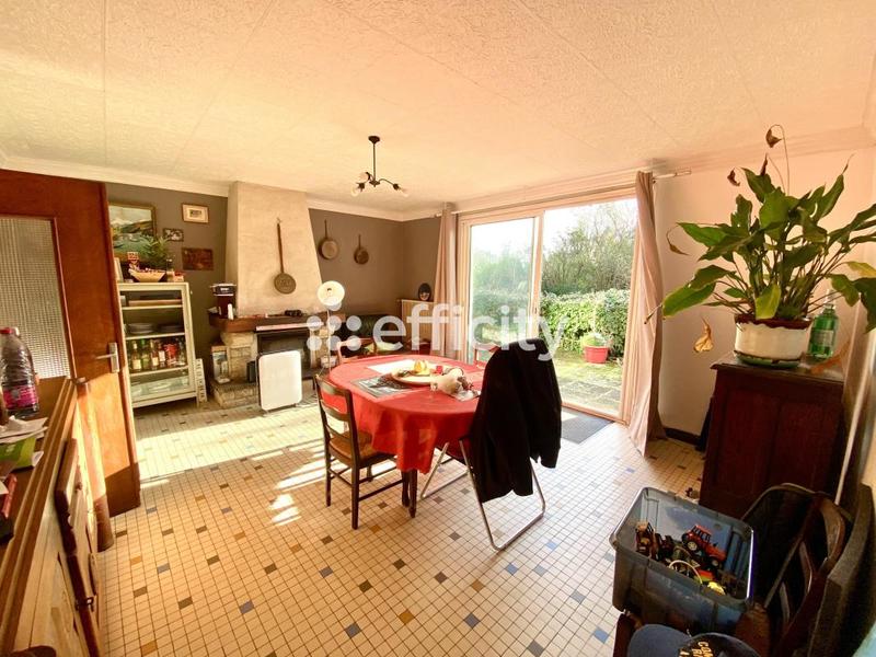 Maison - 175 m² - 8 pièces