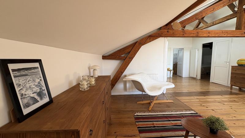 Appartement bourgeois - 76 m² - 3 pièces