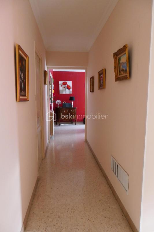 Maison traditionnelle - 119 m² - 6 pièces