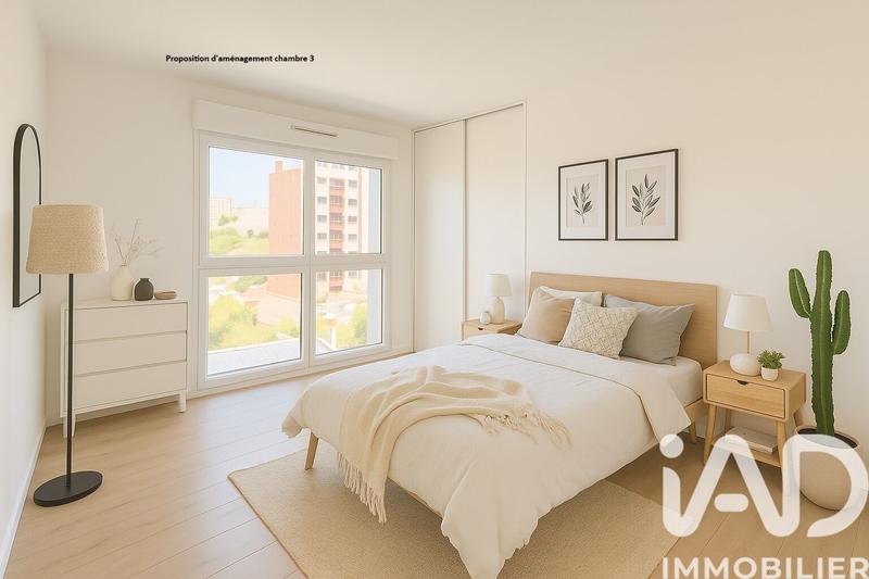 Appartement - 100 m² - 4 pièces